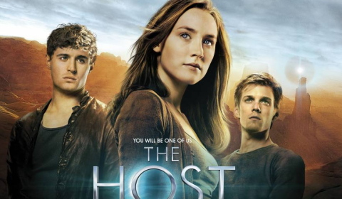 Hostitel (The Host) – Teenagerská romance maskovaná za sci-fi – recenze