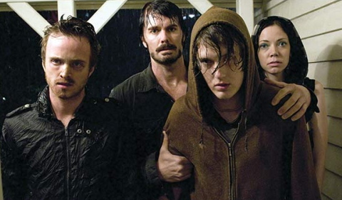 Poslední dům nalevo (The Last House on the Left) – Napůl dotažený hororový remake – recenze