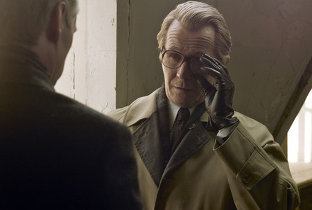 Jeden musí z kola ven (Tinker, Tailor, Soldier, Spy) – Recenze